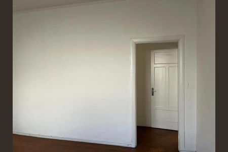 Casa à venda com 5 quartos, 300m² em Pacaembu, São Paulo