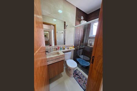 Casa à venda com 3 quartos, 150m² em Parque Sao Domingos, São Paulo