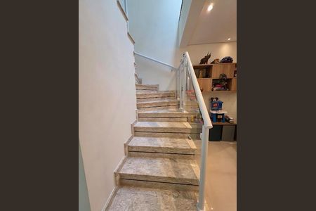 Casa à venda com 150m², 3 quartos e 2 vagas