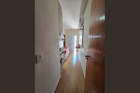 Casa à venda com 150m², 3 quartos e 2 vagas
