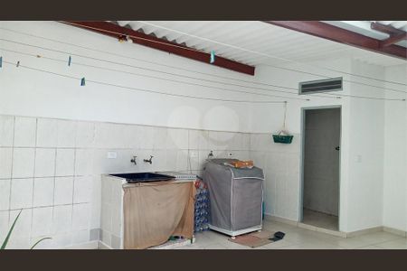 Casa à venda com 3 quartos, 187m² em Jardim Umarizal, São Paulo