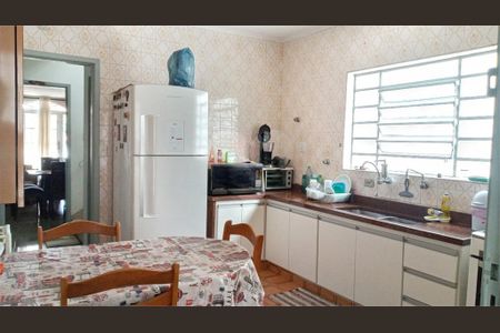 Casa à venda com 3 quartos, 187m² em Jardim Umarizal, São Paulo