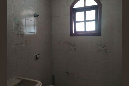 Casa à venda com 266m², 3 quartos e 2 vagas