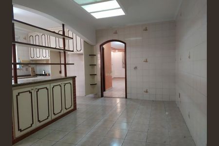 Casa à venda com 3 quartos, 266m² em Jardim Nossa Senhora do Carmo, São Paulo