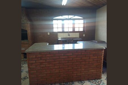 Casa à venda com 266m², 3 quartos e 2 vagas