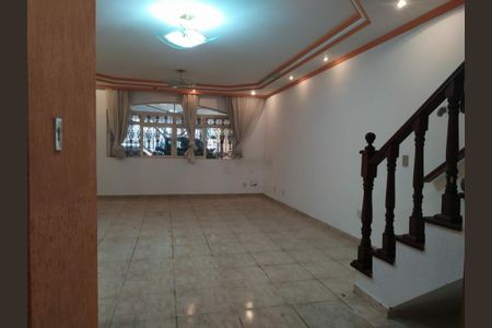 Casa à venda com 3 quartos, 266m² em Jardim Nossa Senhora do Carmo, São Paulo