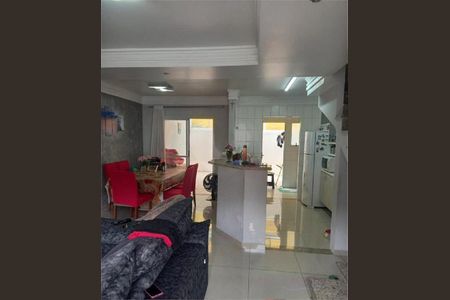 Casa à venda com 3 quartos, 92m² em Cidade Líder, São Paulo