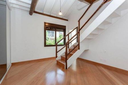 Casa à venda com 626m², 4 quartos e 5 vagas