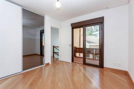 Casa à venda com 4 quartos, 626m² em Pacaembu, São Paulo