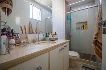 Apartamento à venda com 110m², 3 quartos e 2 vagasBanheiro Suite