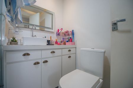 Apartamento à venda com 110m², 3 quartos e 2 vagasBanheiro Social