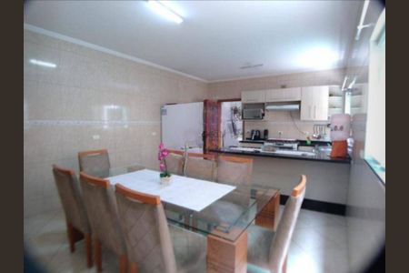 Casa à venda com 4 quartos, 306m² em Cidade Líder, São Paulo