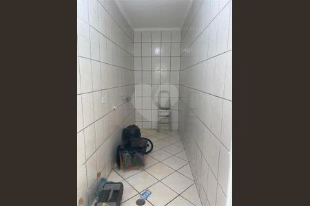 Casa à venda com 3 quartos, 240m² em Jardim Nossa Senhora do Carmo, São Paulo