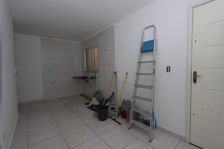 Casa para alugar com 2 quartos, 44m² em Jardim Iva, São Paulo