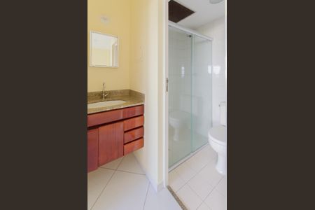 Banheiro de apartamento para alugar com 1 quarto, 27m² em Jardim Vila Mariana, São Paulo