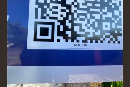 Apartamento à venda com 48m², 2 quartos e 1 vagaPlaca instalada em 28/04/2026 - QR code nº MLDT-307