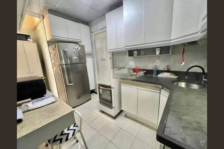 Apartamento à venda com 102m², 3 quartos e sem vaga
