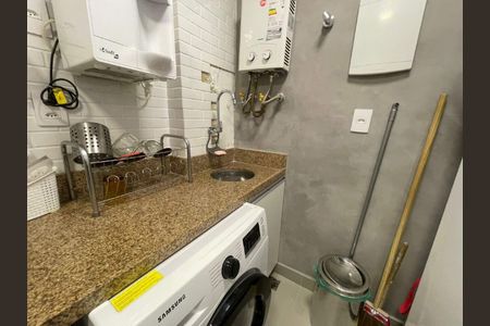 Apartamento à venda com 45m², 1 quarto e sem vaga