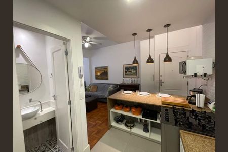 Apartamento à venda com 45m², 1 quarto e sem vaga