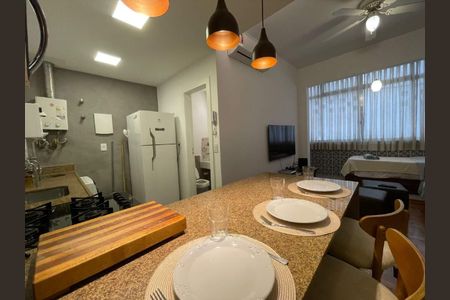 Apartamento à venda com 1 quarto, 45m² em Copacabana, Rio de Janeiro