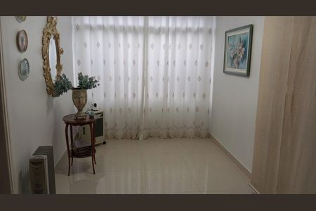 Quarto de casa à venda com 3 quartos, 384m² em Vila Santana II, Jundiaí