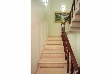 Casa para alugar com 4 quartos, 349m² em Jardim Virginia Bianca, São Paulo