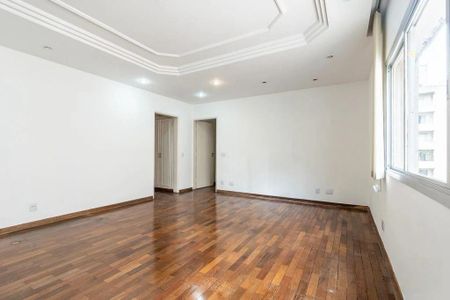 Apartamento à venda com 3 quartos, 137m² em Jardim Paulista, São Paulo
