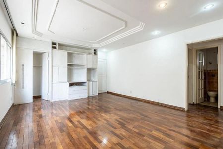 Apartamento à venda com 3 quartos, 137m² em Jardim Paulista, São Paulo