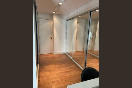 Apartamento para alugar com 3 quartos, 202m² em Alphaville Empresarial, Santana de Parnaíba