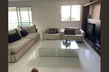 Apartamento para alugar com 3 quartos, 202m² em Alphaville Empresarial, Santana de Parnaíba