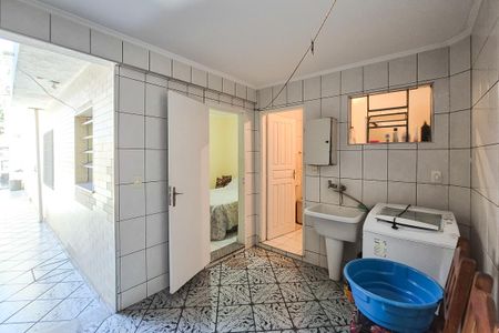 Casa à venda com 250m², 3 quartos e 2 vagasÁrea de Serviço