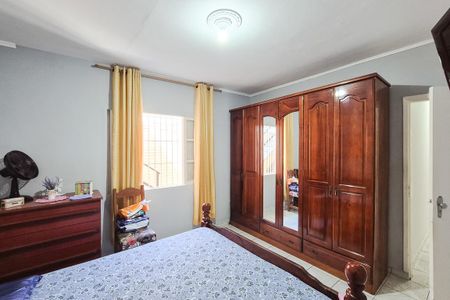 Casa à venda com 250m², 3 quartos e 2 vagasQuarto 2