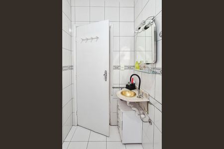 Casa à venda com 250m², 3 quartos e 2 vagasBanheiro Social