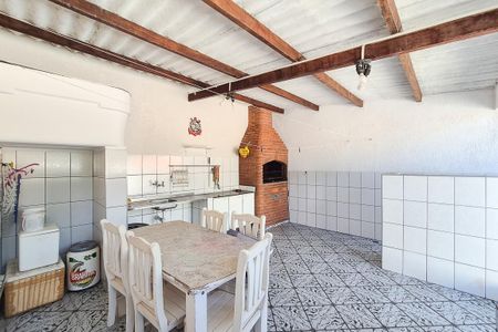 Casa à venda com 250m², 3 quartos e 2 vagasÁrea gourmet