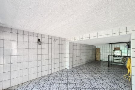Casa à venda com 250m², 3 quartos e 2 vagasGaragem