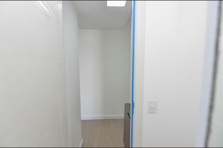 Apartamento para alugar com 43m², 2 quartos e sem vaga Apartamento para alugar com 43m², 2 quartos e sem vagaBanheiro