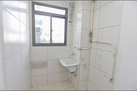 Apartamento para alugar com 43m², 2 quartos e sem vaga Apartamento para alugar com 43m², 2 quartos e sem vagaÁrea de Serviço