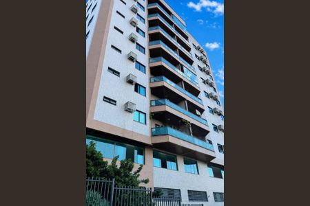 Apartamento para alugar com 125m², 3 quartos e 2 vagasFachada