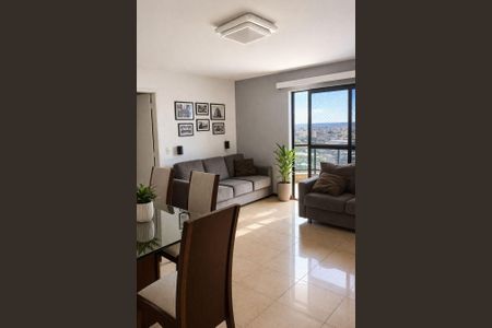 Apartamento para alugar com 125m², 3 quartos e 2 vagasSala