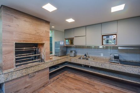 Apartamento à venda com 223m², 4 quartos e 4 vagasÁrea comum - Churrasqueira
