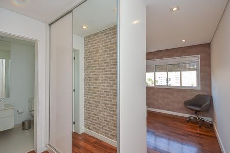 Apartamento à venda com 223m², 4 quartos e 4 vagasSuite 4