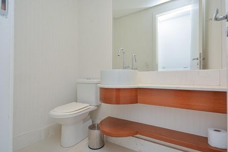 Apartamento à venda com 223m², 4 quartos e 4 vagasLavabo