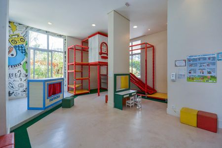 Apartamento à venda com 223m², 4 quartos e 4 vagasBrinquedoteca