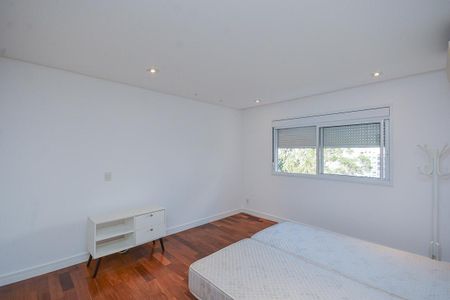 Apartamento à venda com 223m², 4 quartos e 4 vagasSuite 3