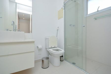 Apartamento à venda com 223m², 4 quartos e 4 vagasBanheiro da Suíte 4