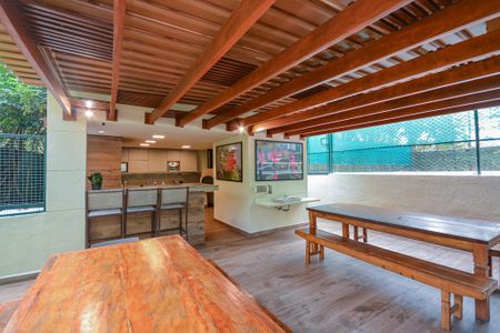 Apartamento à venda com 223m², 4 quartos e 4 vagasÁrea comum - Churrasqueira