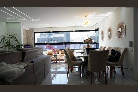 Apartamento para alugar com 89m², 2 quartos e 1 vagaSala