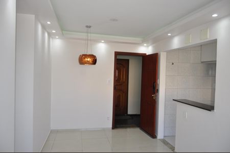 Apartamento para alugar com 2 quartos, 45m² em Tomás Coelho, Rio de Janeiro