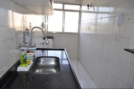 Apartamento para alugar com 2 quartos, 45m² em Tomás Coelho, Rio de Janeiro