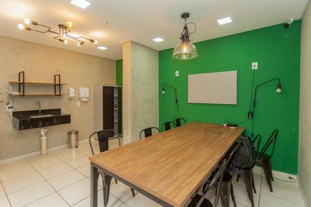 Apartamento à venda com 40m², 2 quartos e 1 vaga Apartamento à venda com 40m², 2 quartos e 1 vagaCoworking